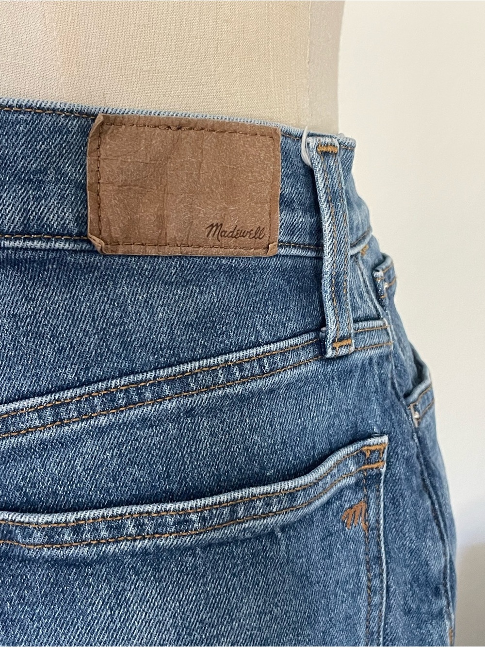 Madewell The Perfect Vintage Straight Jean Mayfield Wash Straight Jeans - Picture 10 of 14